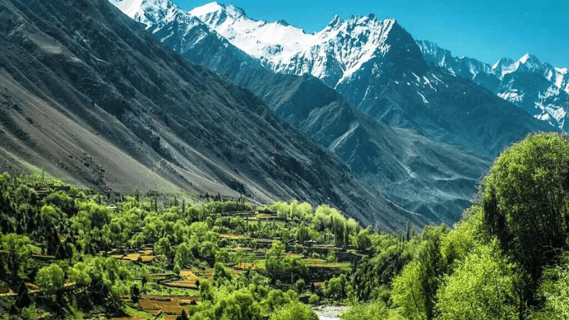 These valleys are not only famous for their beauty, but the culture, history and hospitality of the people also add to their attraction.