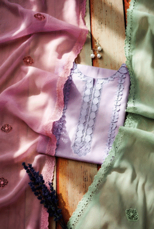 modern modesty in pakistan